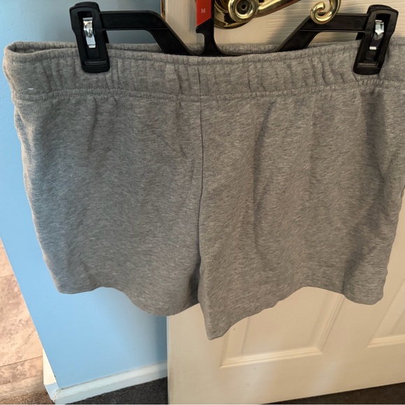 Nike Heather Gray Athletic Shorts - Picture 5 of 5